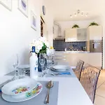 Minimal Luxe Retreat Free Parking Wi-fi Lucca