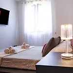 Apartamento Minimal Luxe Retreat Free Parking Wi-fi *